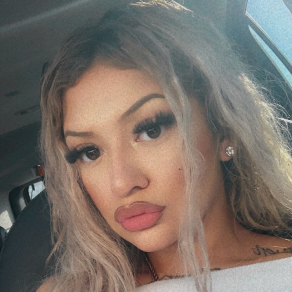 Meet your Posher, Arianna